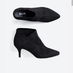 MIA
Val Heeled Bootie